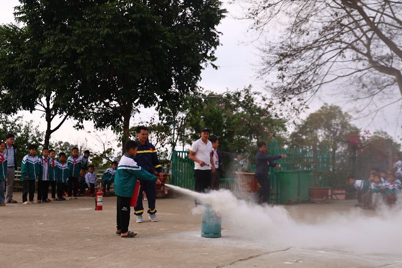 z7585506302319 ba00d1365f51eca91be112178eec5cf6